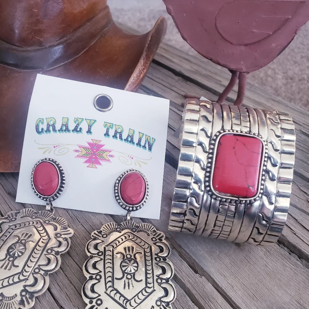 Red Ranger Earrings Only - Picture 2 of 4